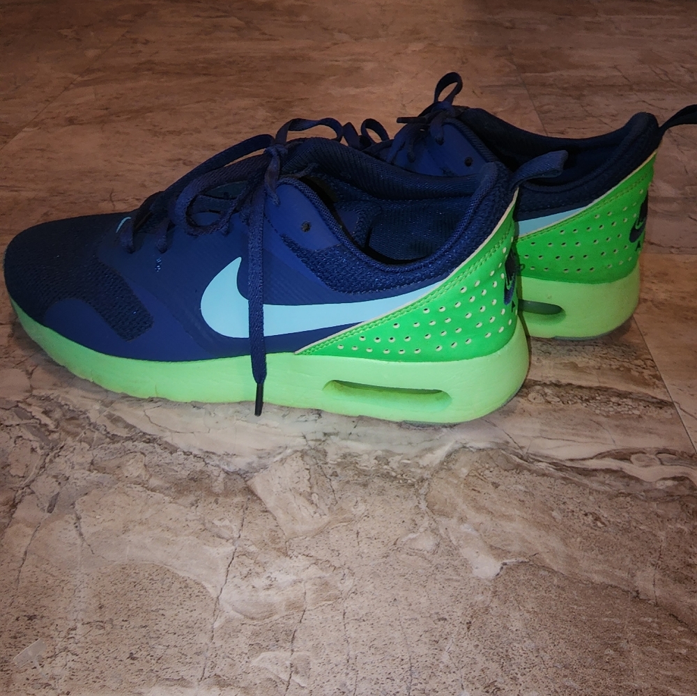 Nike Air Max Tavas Coastal Blue Size 7y